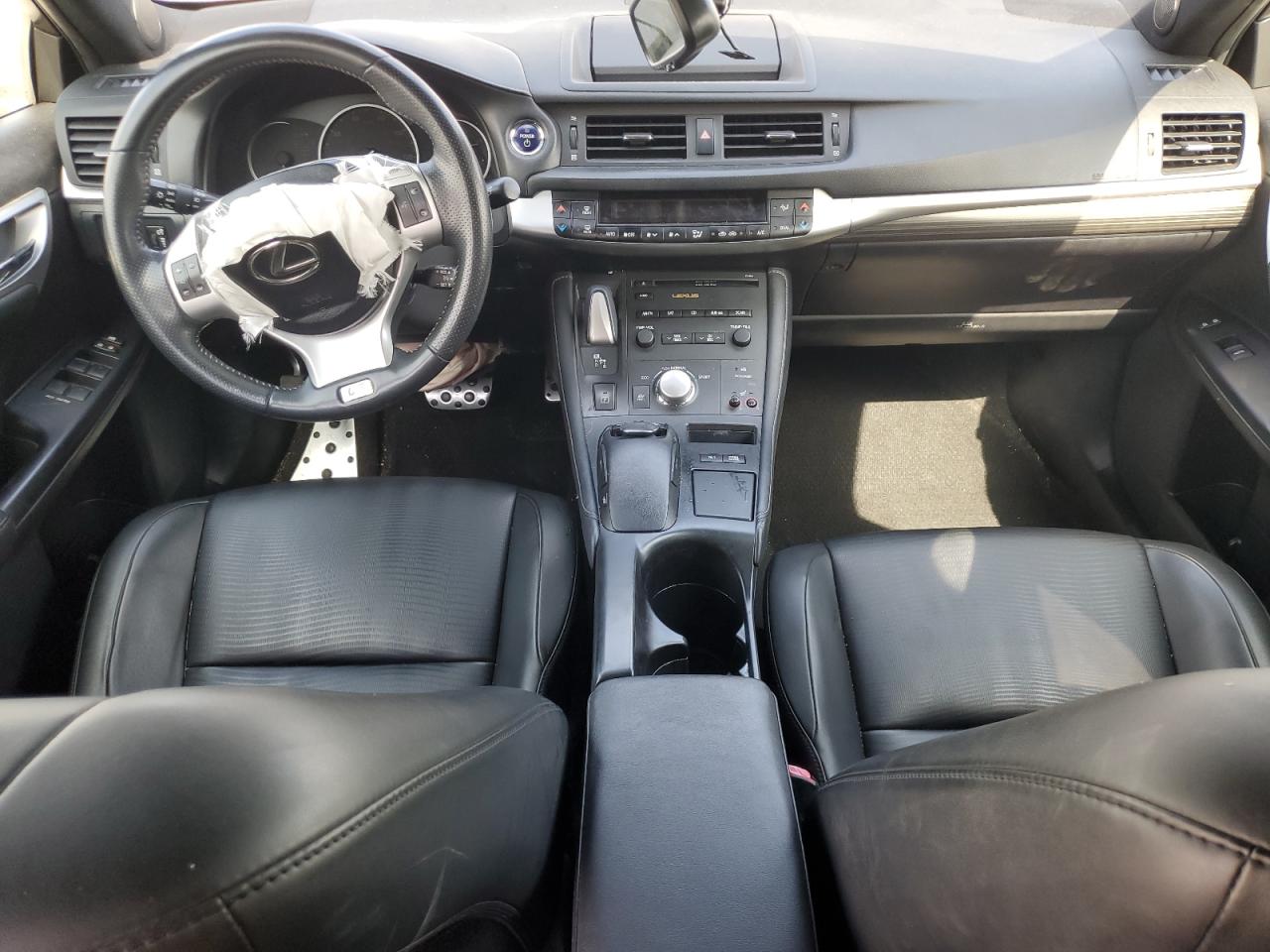 2012 LEXUS CT photo 8