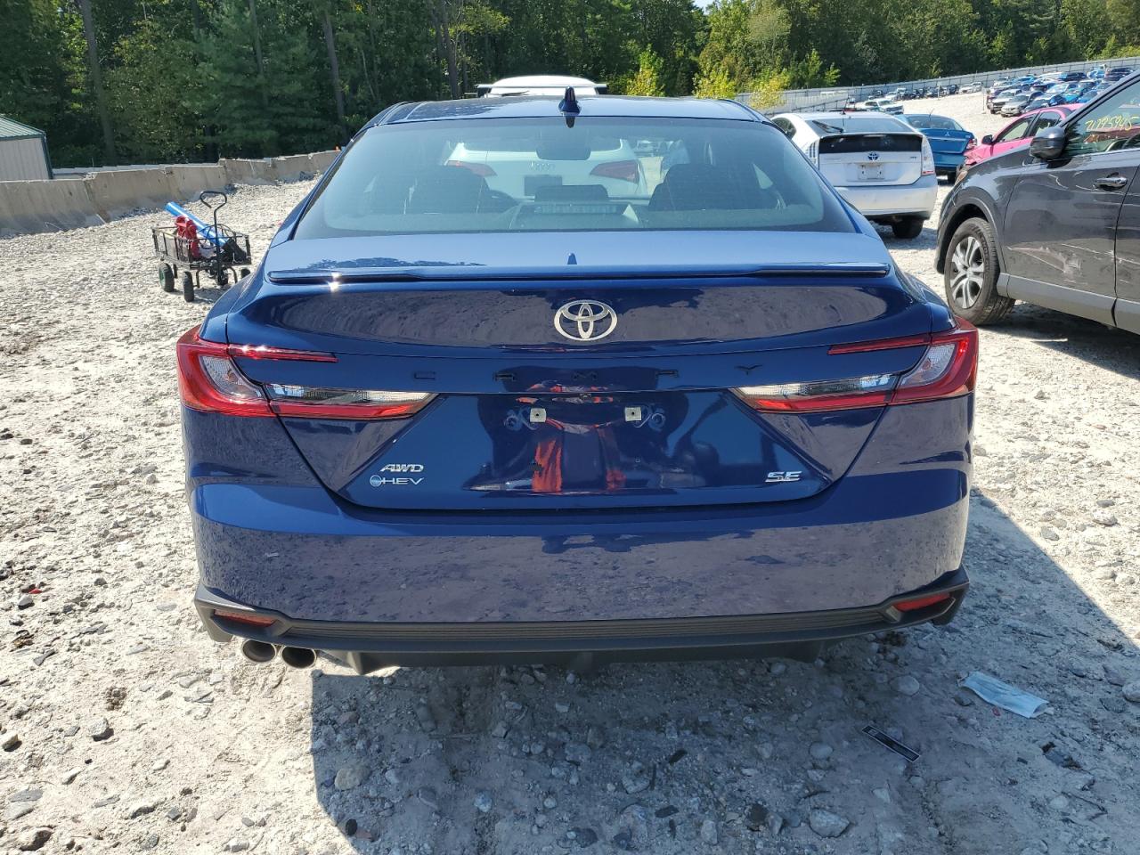 2025 TOYOTA CAMRY XSE photo 6