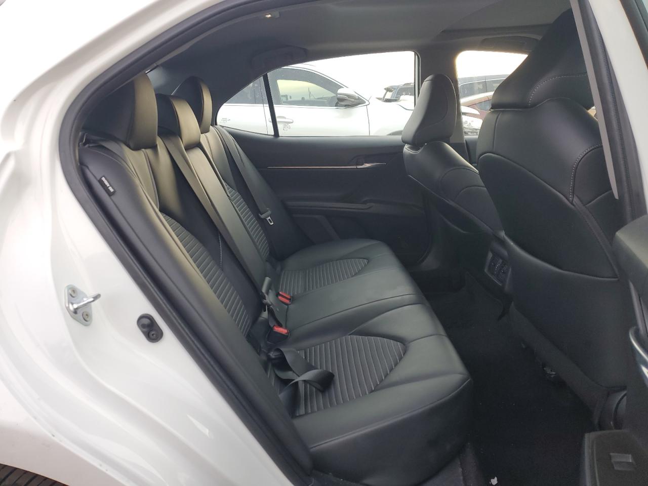 2022 TOYOTA CAMRY NIGHT SHADE photo 10