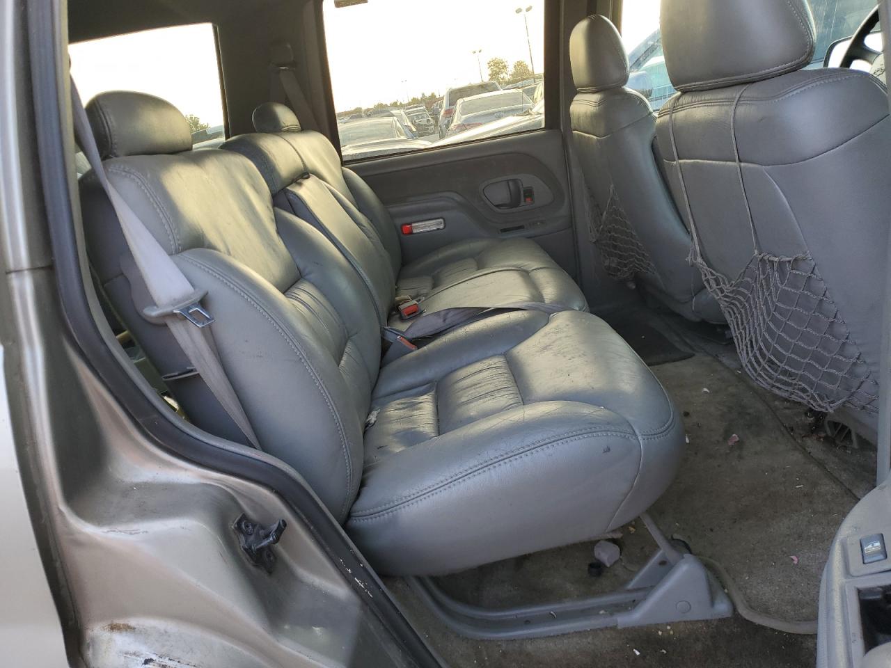 1999 CHEVROLET TAHOE K1500 photo 31