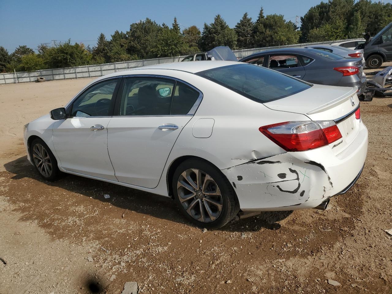 2015 HONDA ACCORD SPORT photo 2