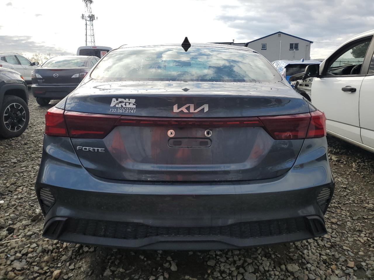 2023 KIA FORTE photo 6