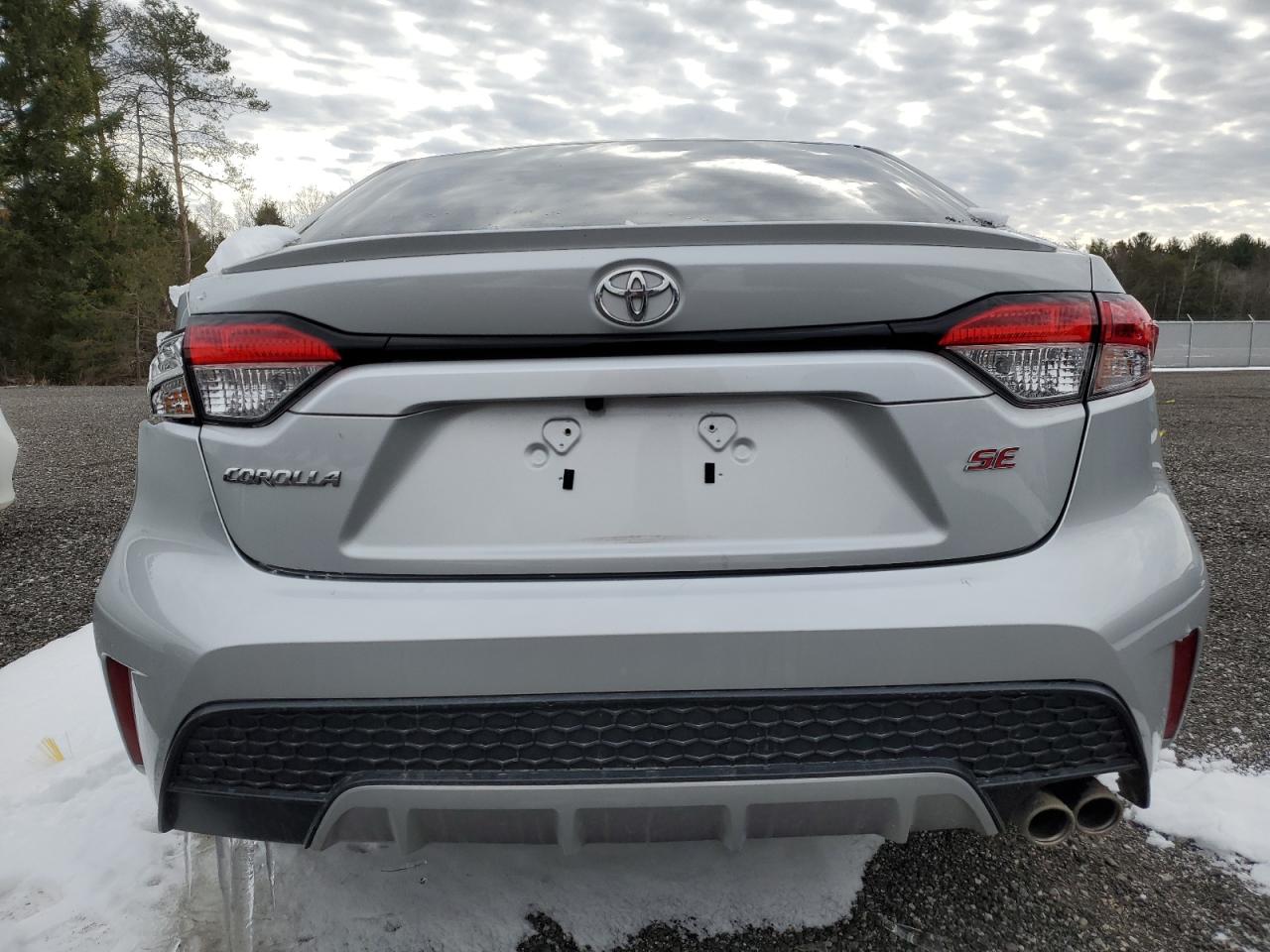 2022 TOYOTA COROLLA SE photo 11