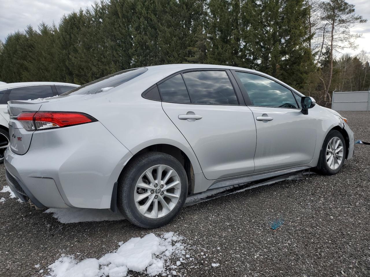 2022 TOYOTA COROLLA SE photo 5
