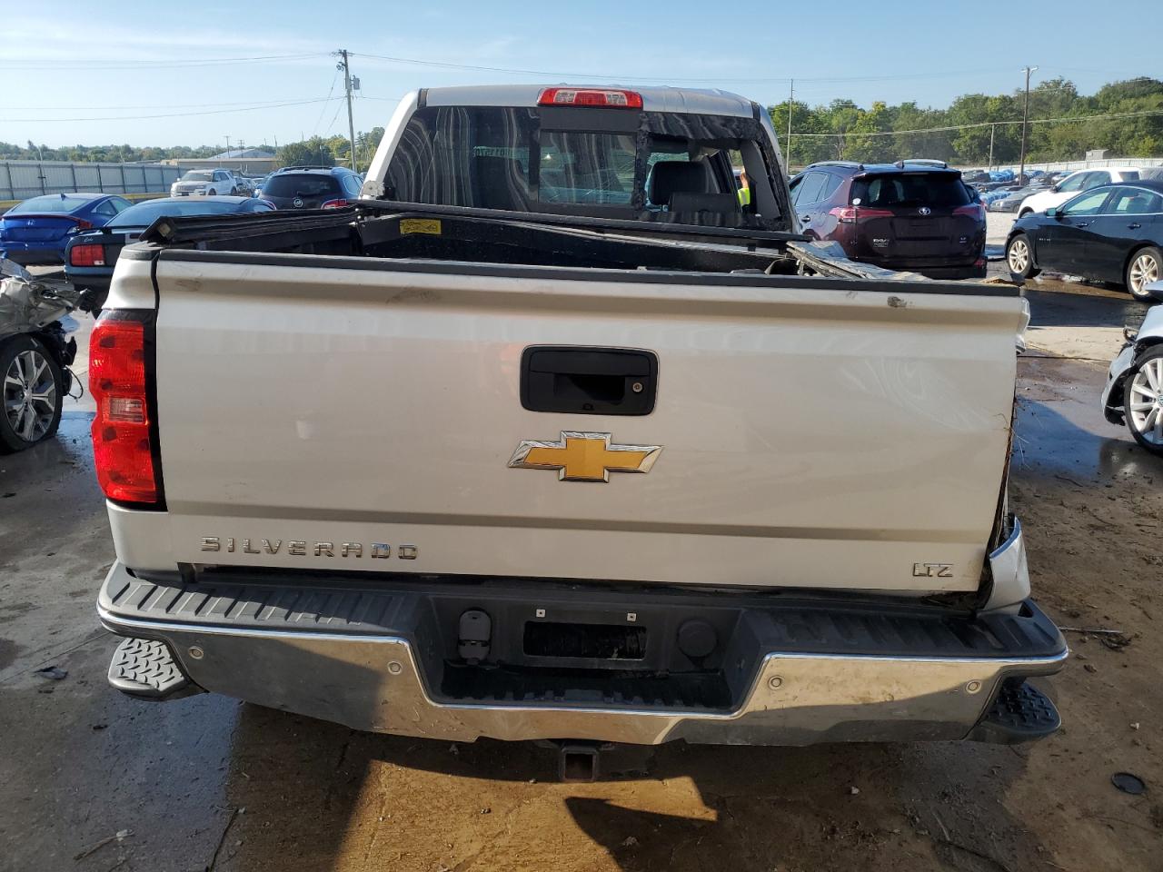 2015 CHEVROLET SILVERADO K1500 LTZ photo 6