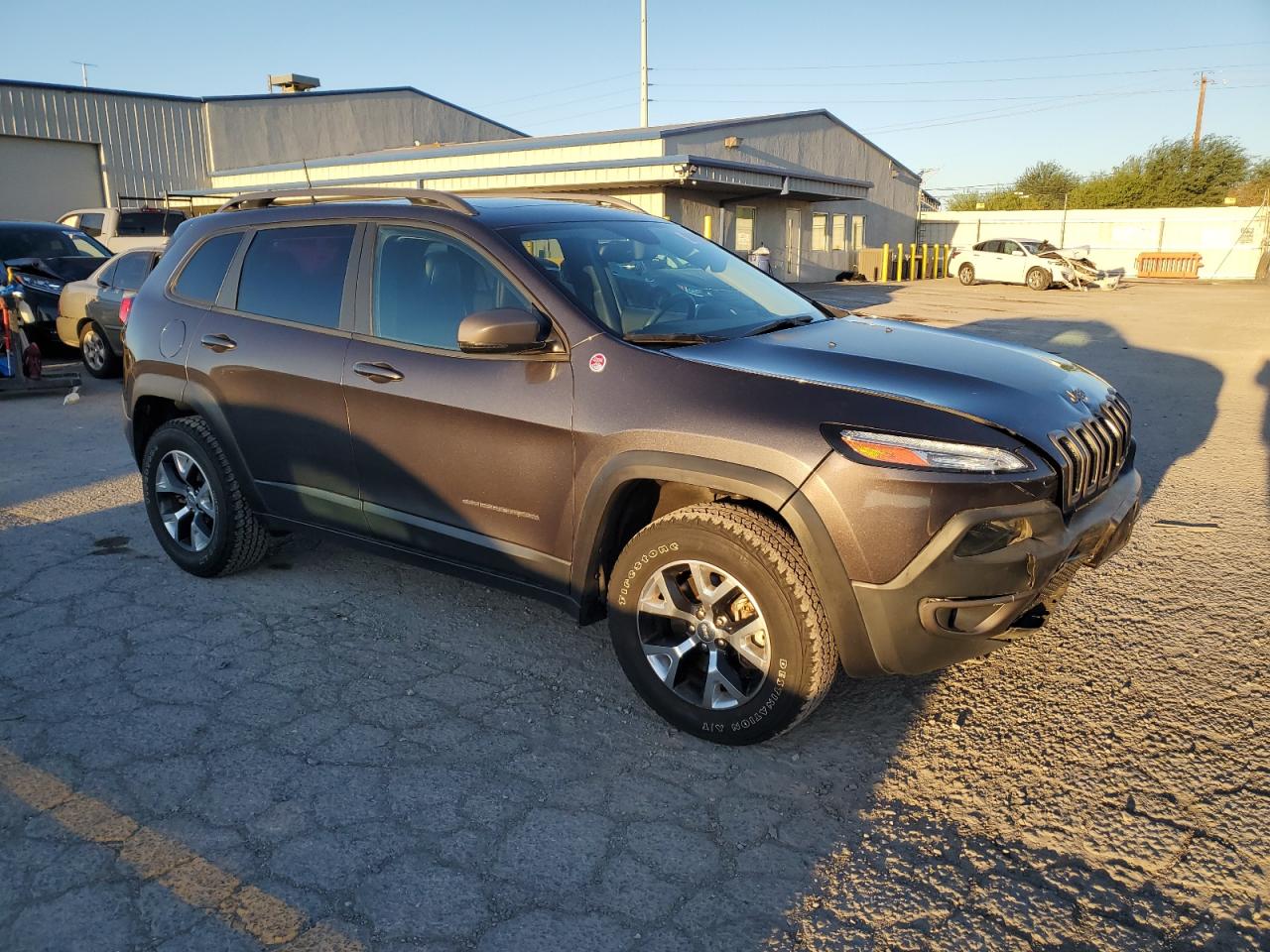2016 JEEP CHEROKEE TRAILHAWK photo 7