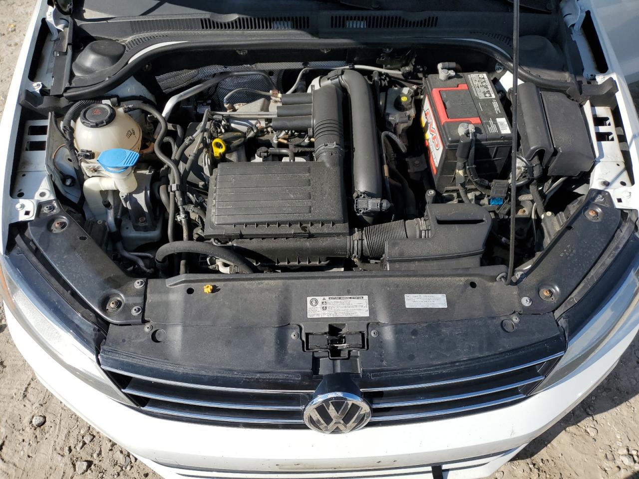 2018 VOLKSWAGEN JETTA SE photo 31