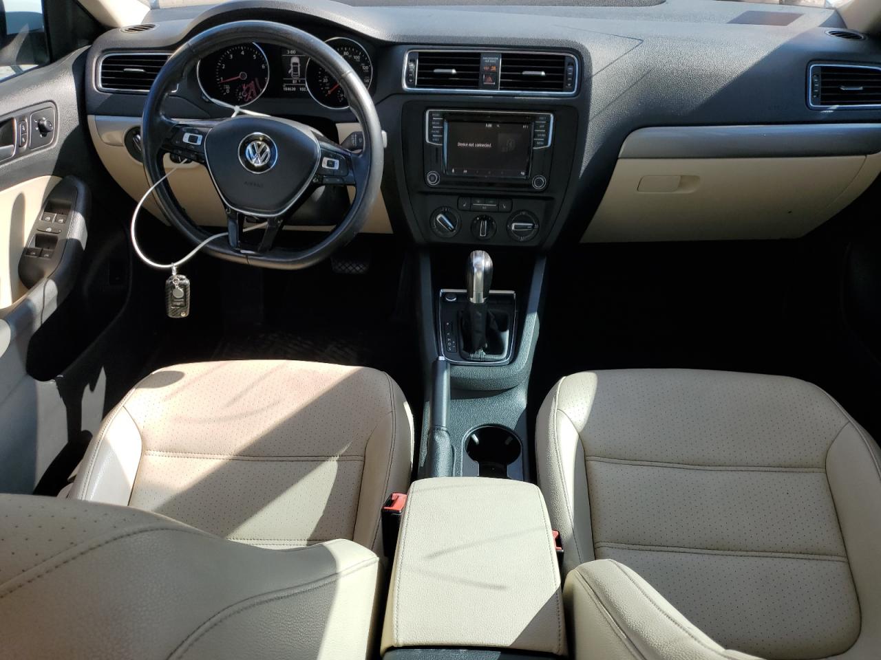 2018 VOLKSWAGEN JETTA SE photo 22