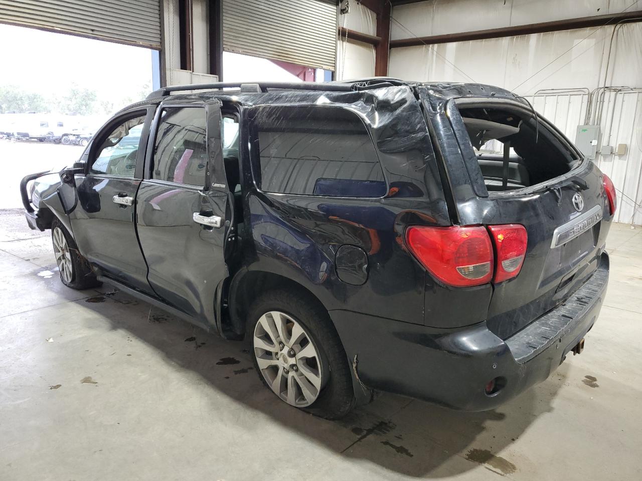 2014 TOYOTA SEQUOIA LIMITED photo 2
