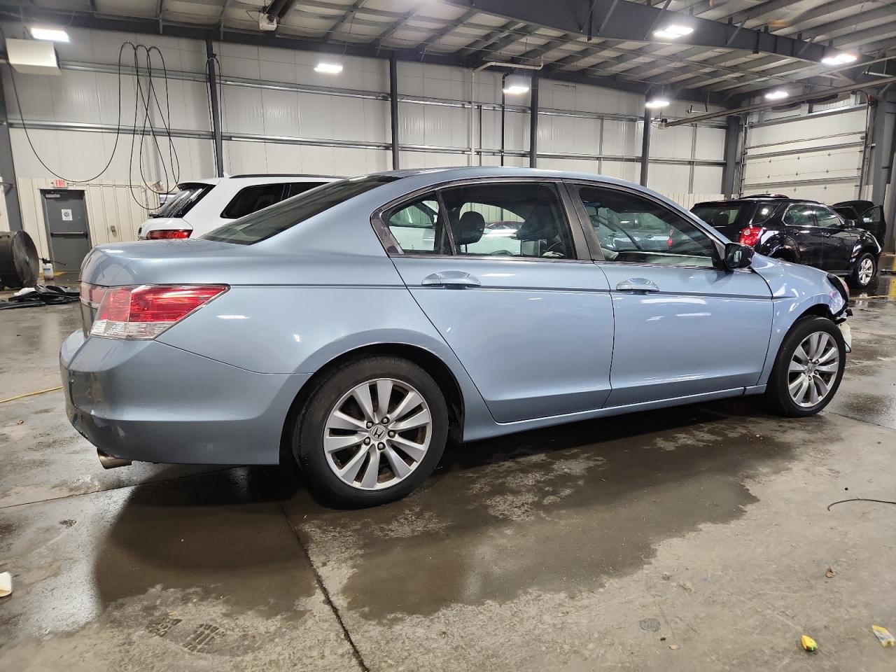 2011 HONDA ACCORD EX photo 3