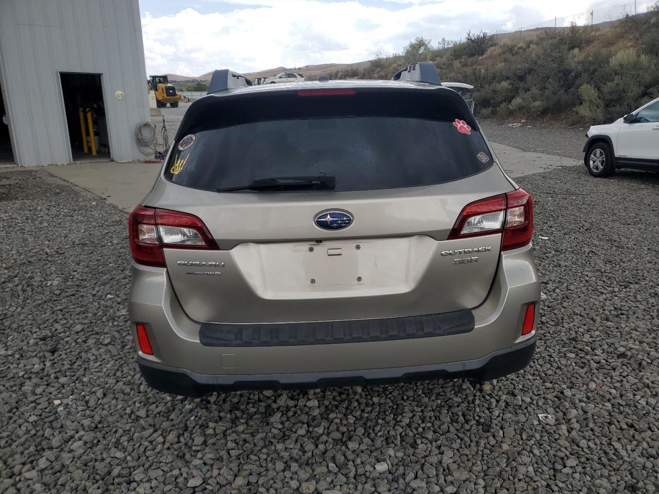 2015 SUBARU OUTBACK 3.6R LIMITED photo 11