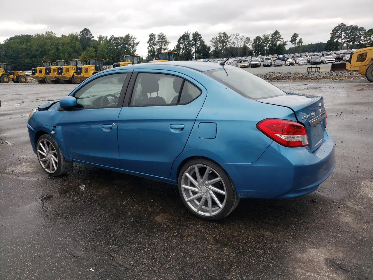 2017 MITSUBISHI MIRAGE G4 ES photo 2