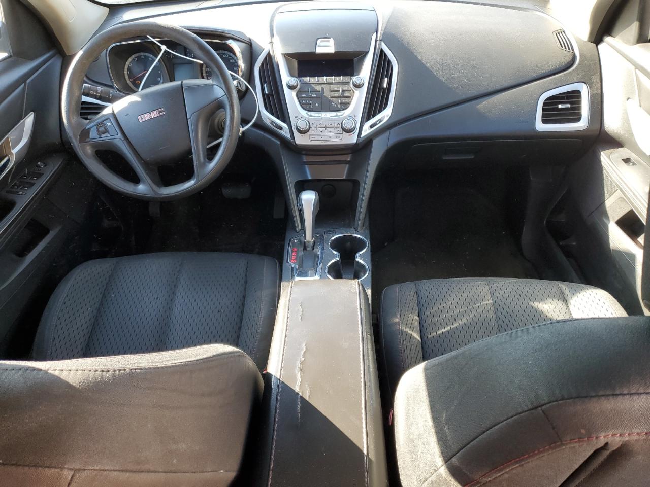 2011 GMC TERRAIN SLE photo 15