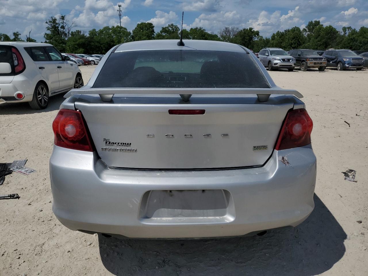 2011 DODGE AVENGER EXPRESS photo 11