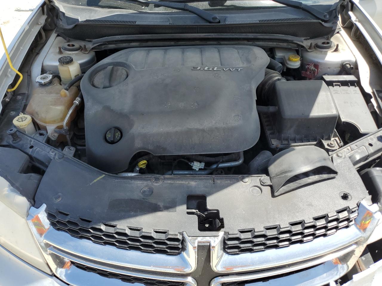 2011 DODGE AVENGER EXPRESS photo 21