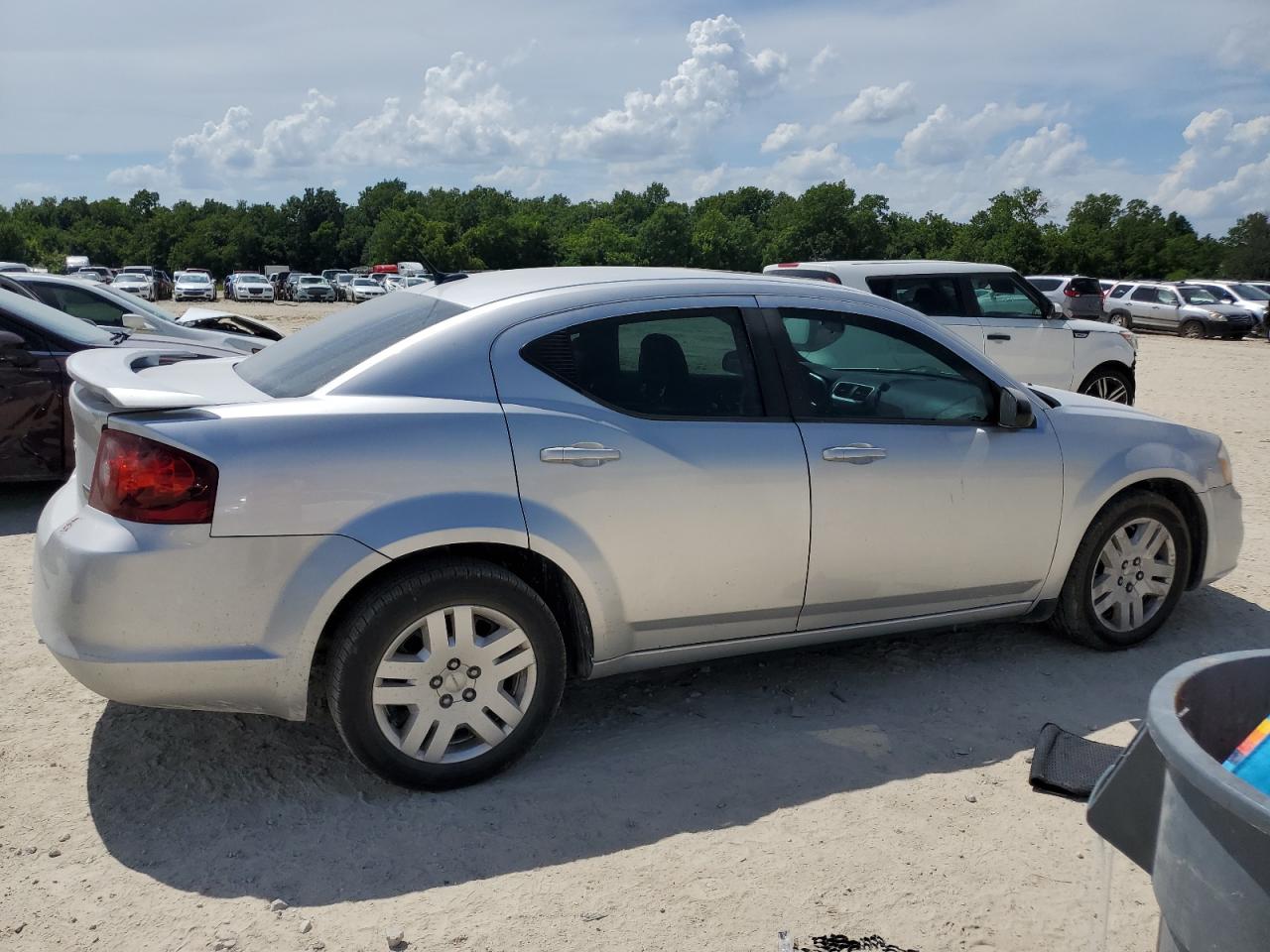 2011 DODGE AVENGER EXPRESS photo 5