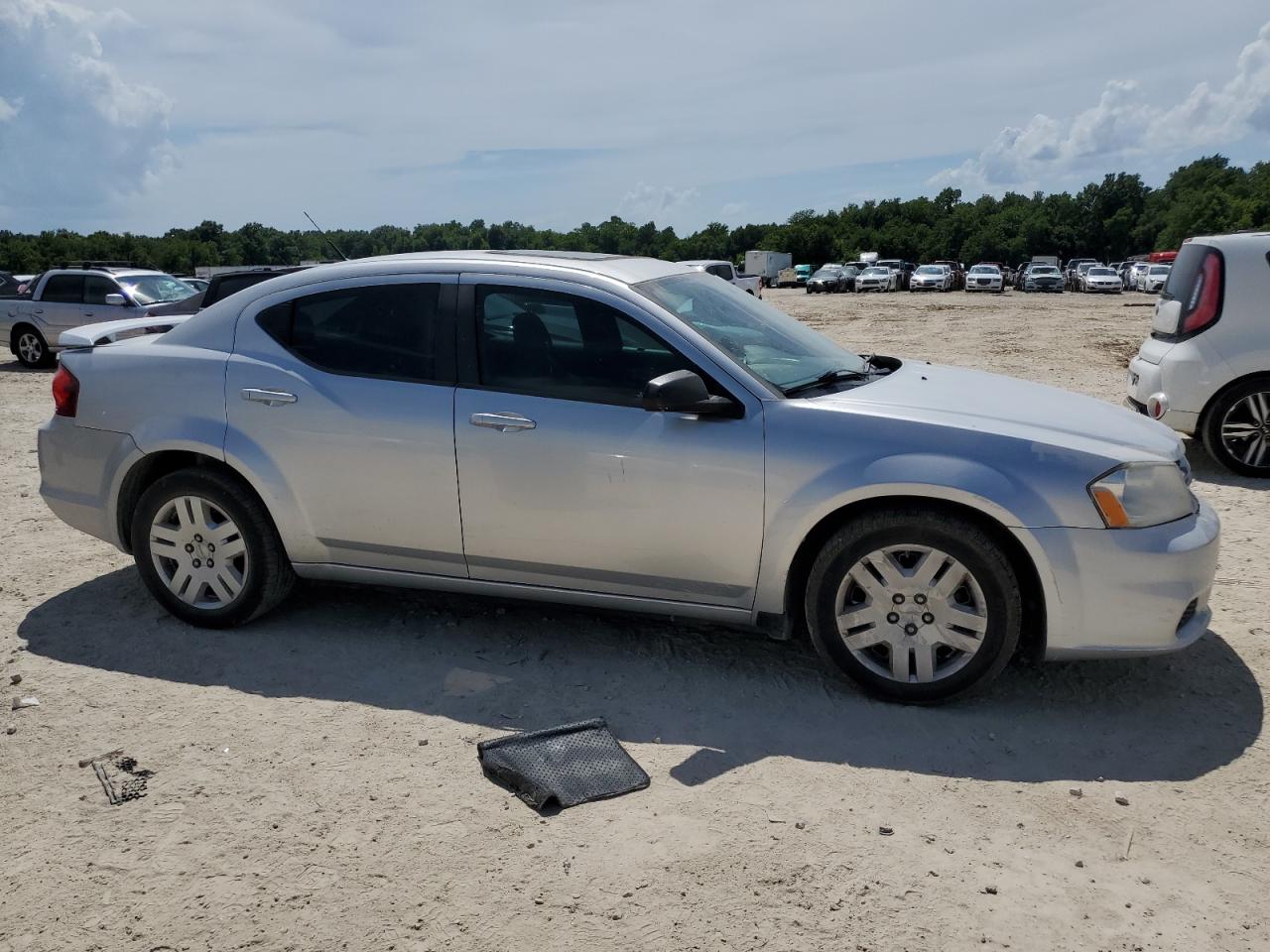 2011 DODGE AVENGER EXPRESS photo 7