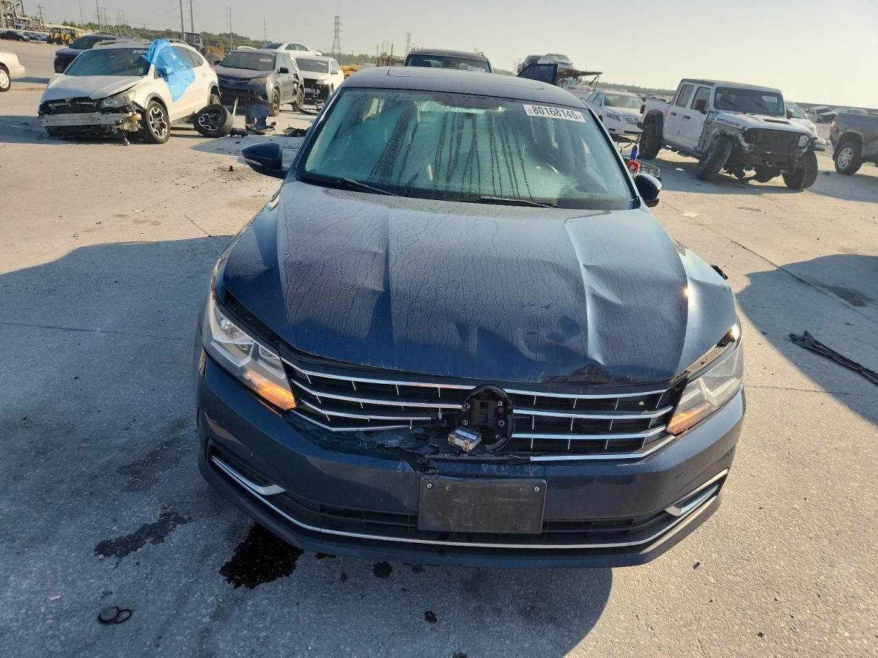 2019 VOLKSWAGEN PASSAT WOLFSBURG photo 9