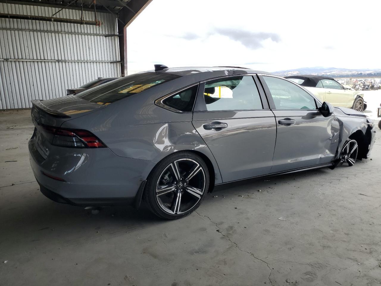 2025 HONDA ACCORD HYBRID SPORT photo 3