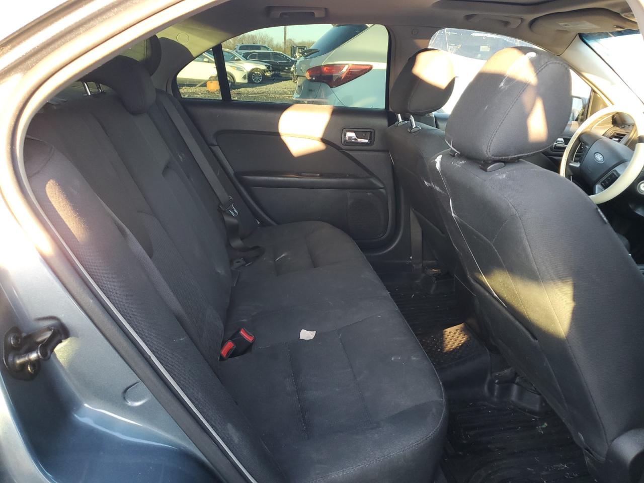 2011 FORD FUSION SE photo 28