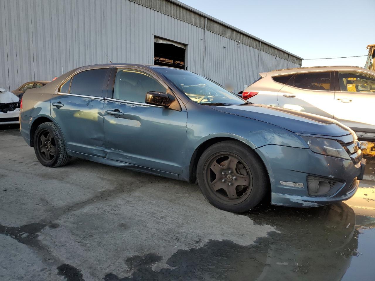 2011 FORD FUSION SE photo 10