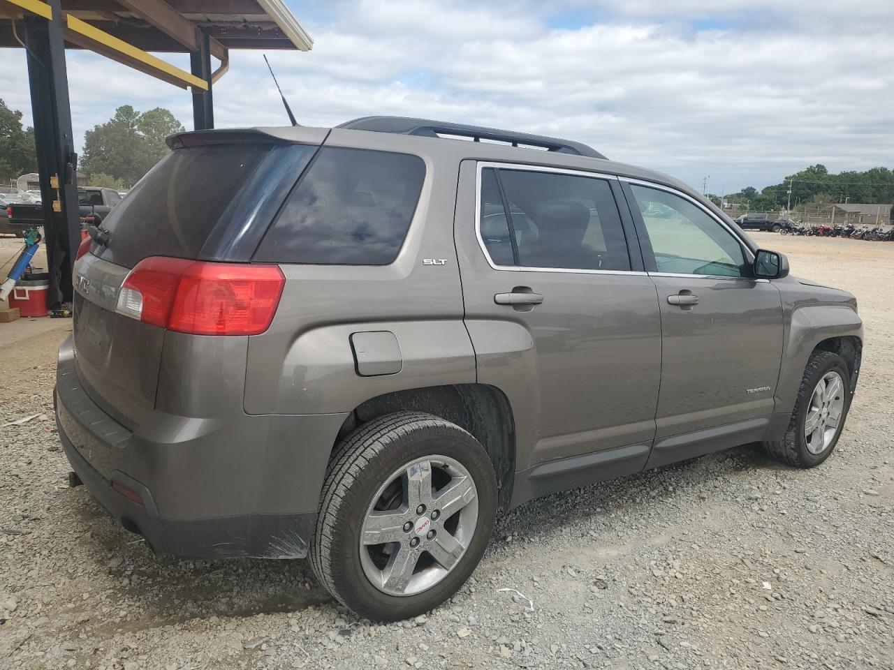 2012 GMC TERRAIN SLT photo 5