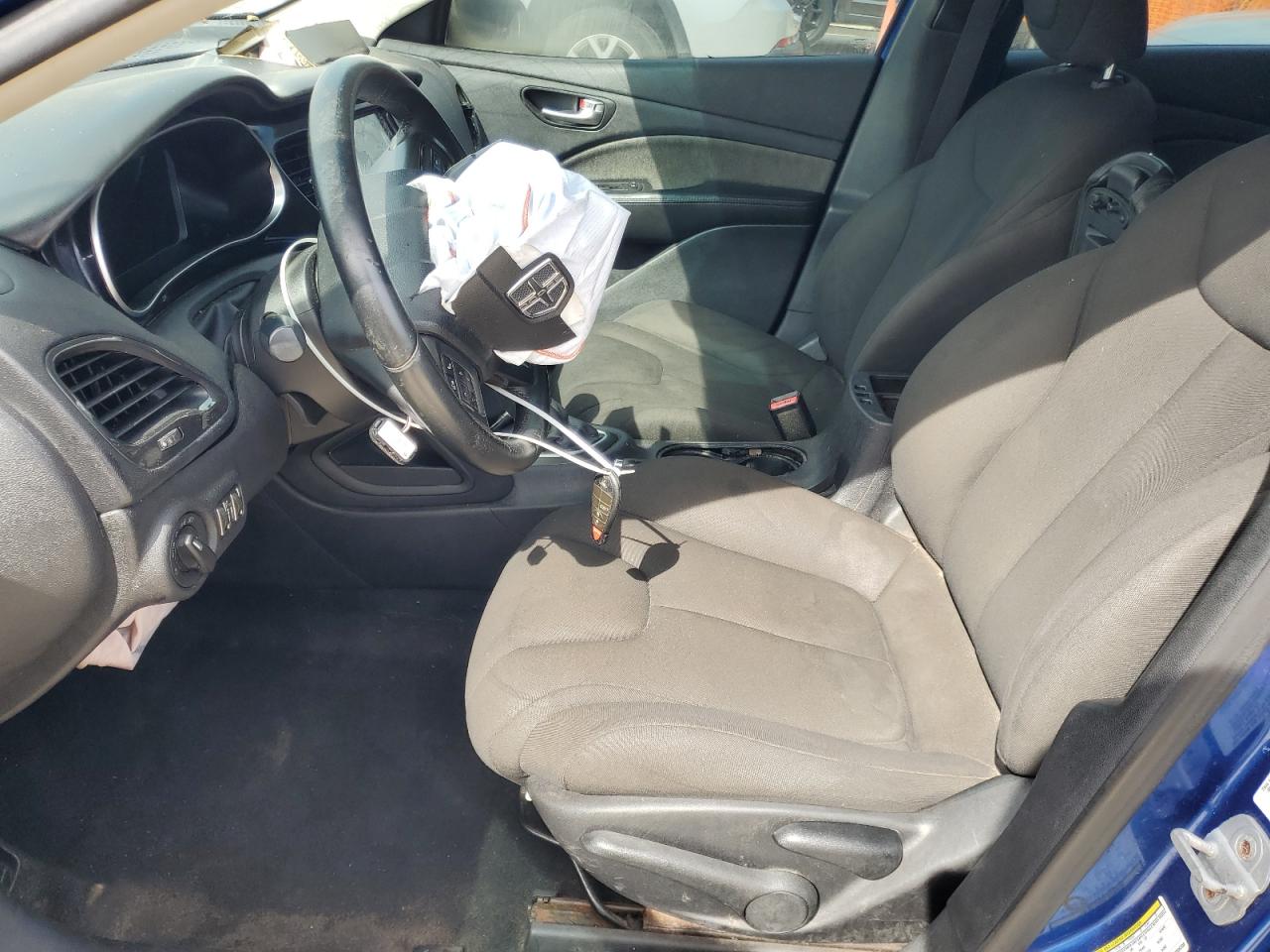 2013 DODGE DART SE photo 19