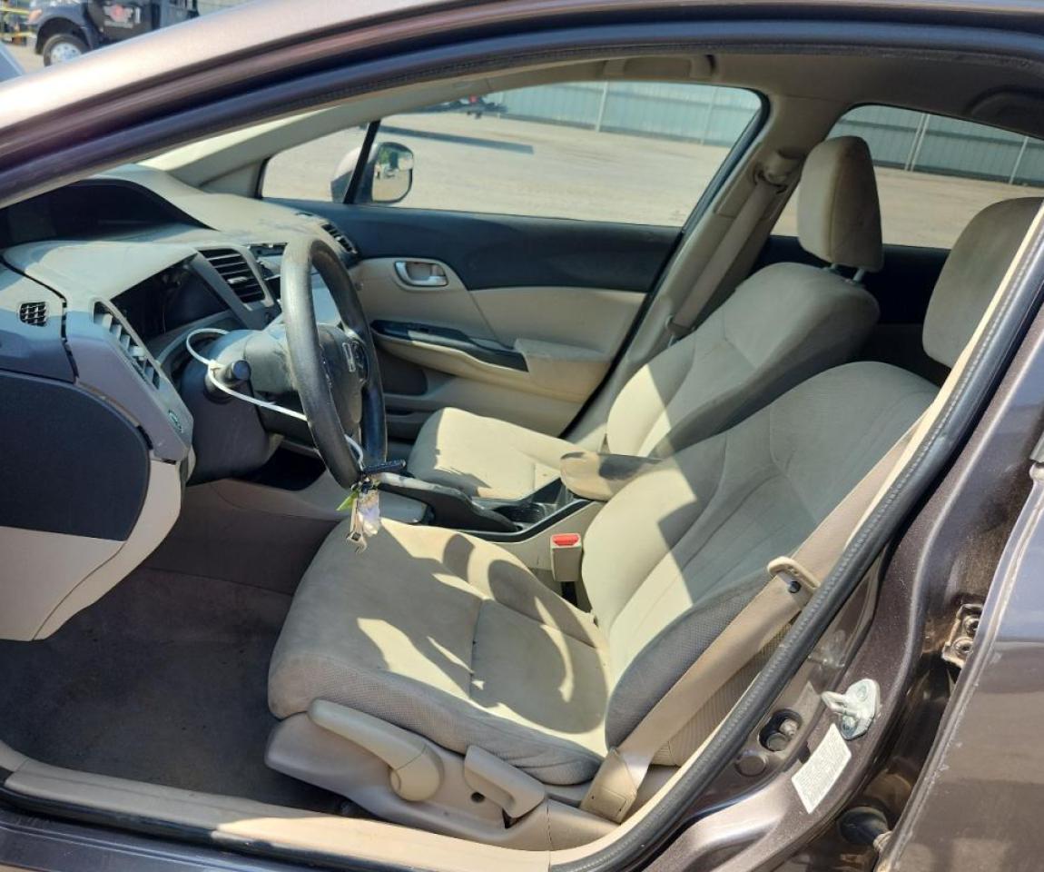 2012 HONDA CIVIC LX photo 19