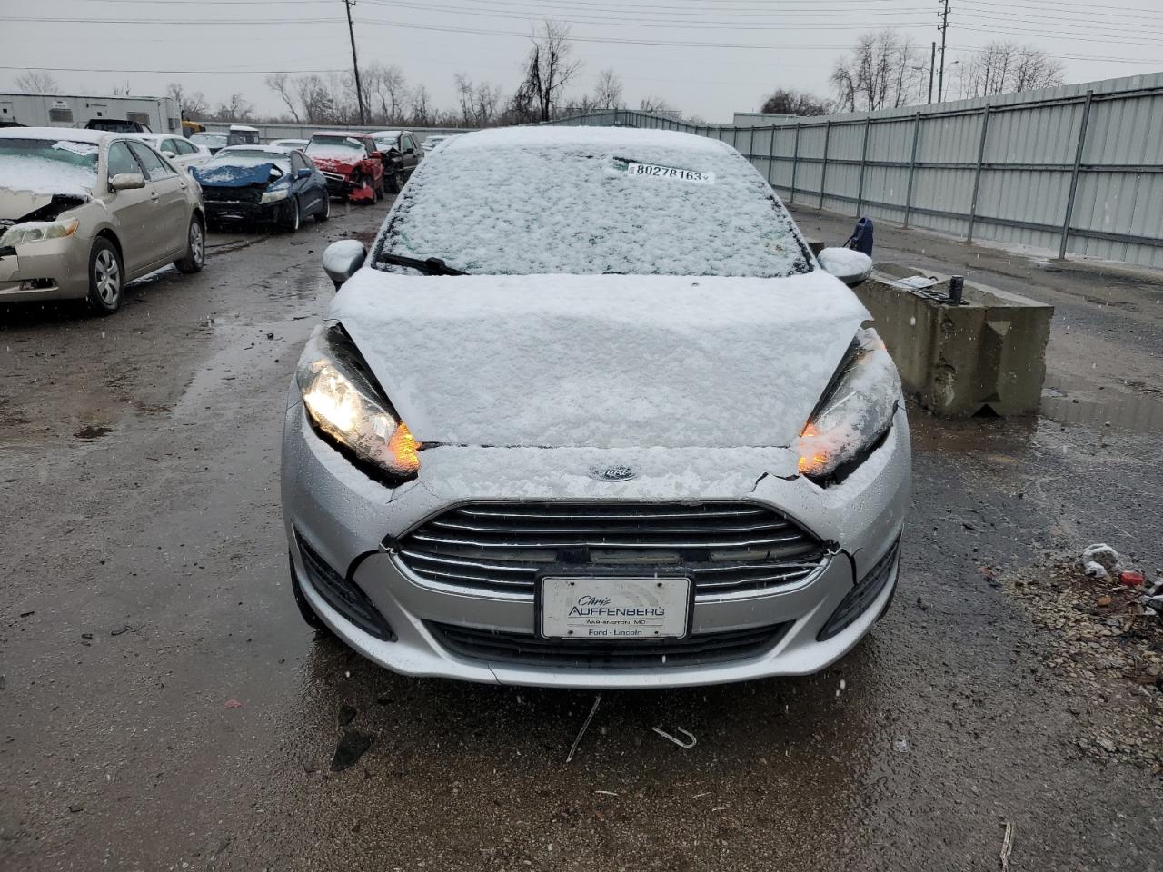 2019 FORD FIESTA SE photo 9