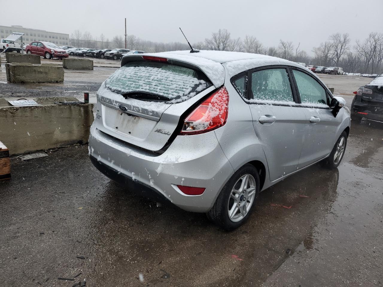 2019 FORD FIESTA SE photo 5