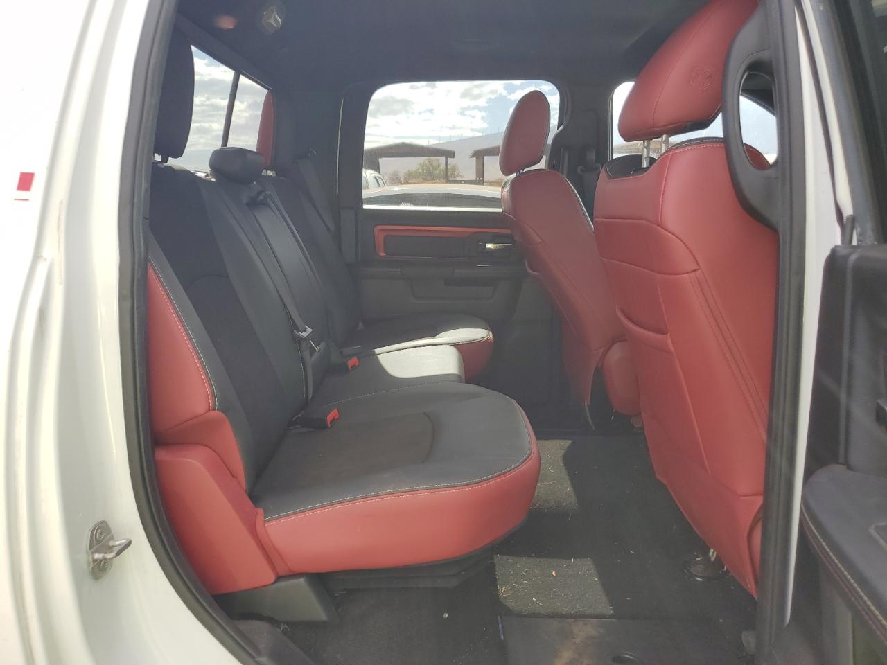 2016 RAM 1500 photo 10