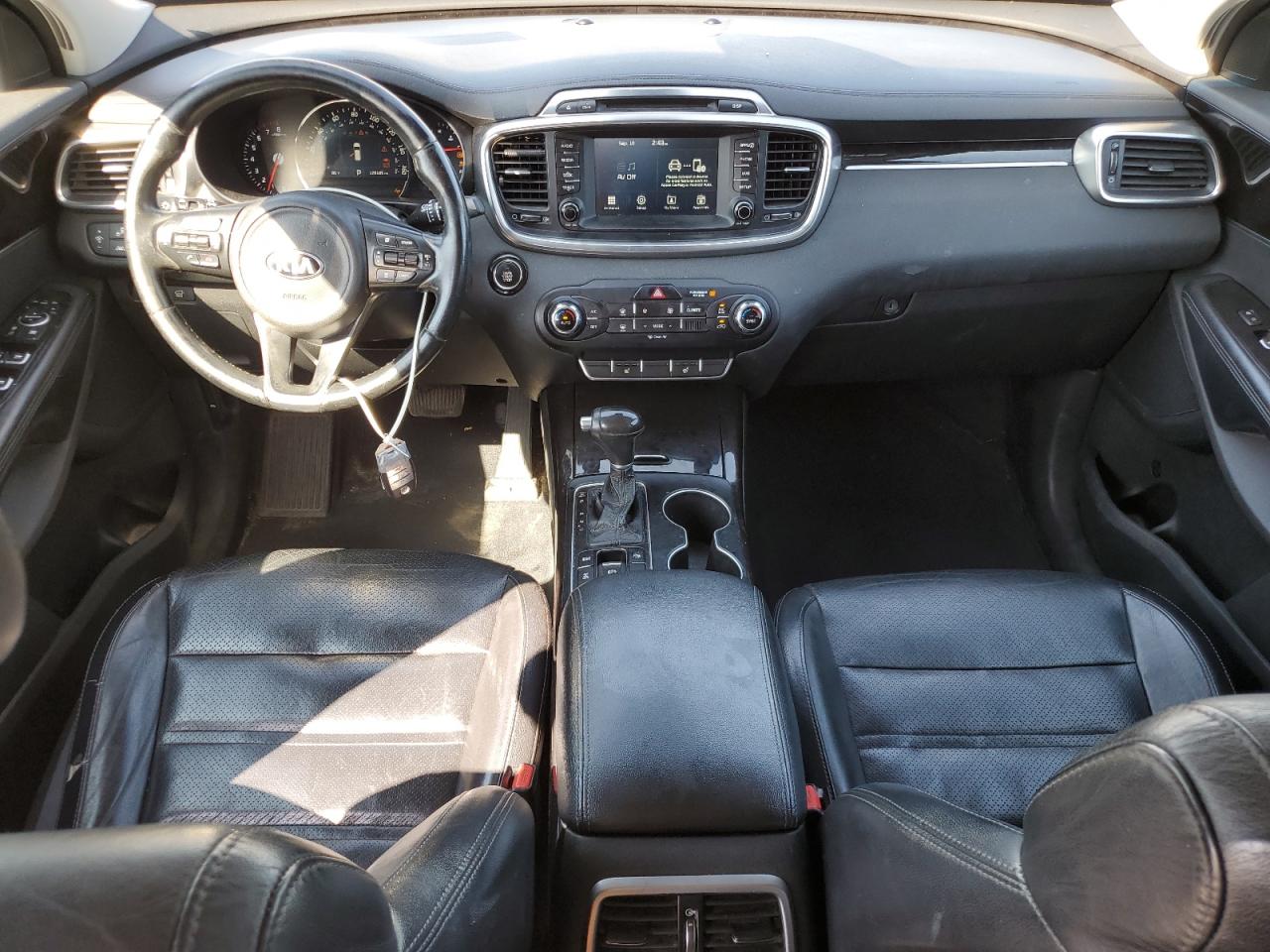 2017 KIA SORENTO EX photo 15