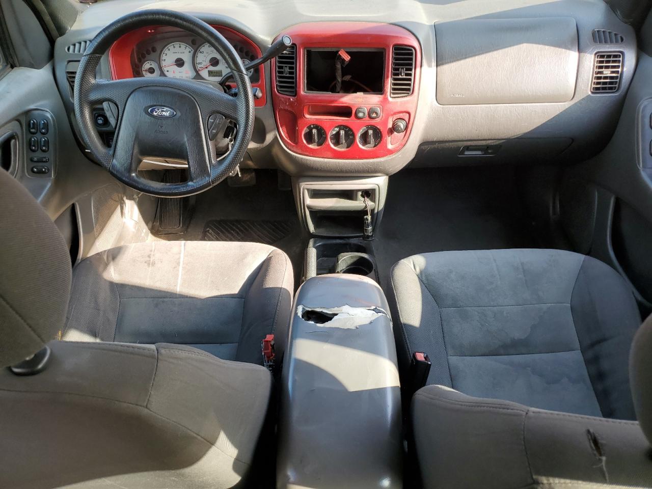 2004 FORD ESCAPE XLS photo 15
