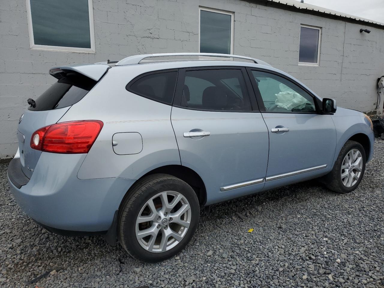 2013 NISSAN ROGUE S photo 7