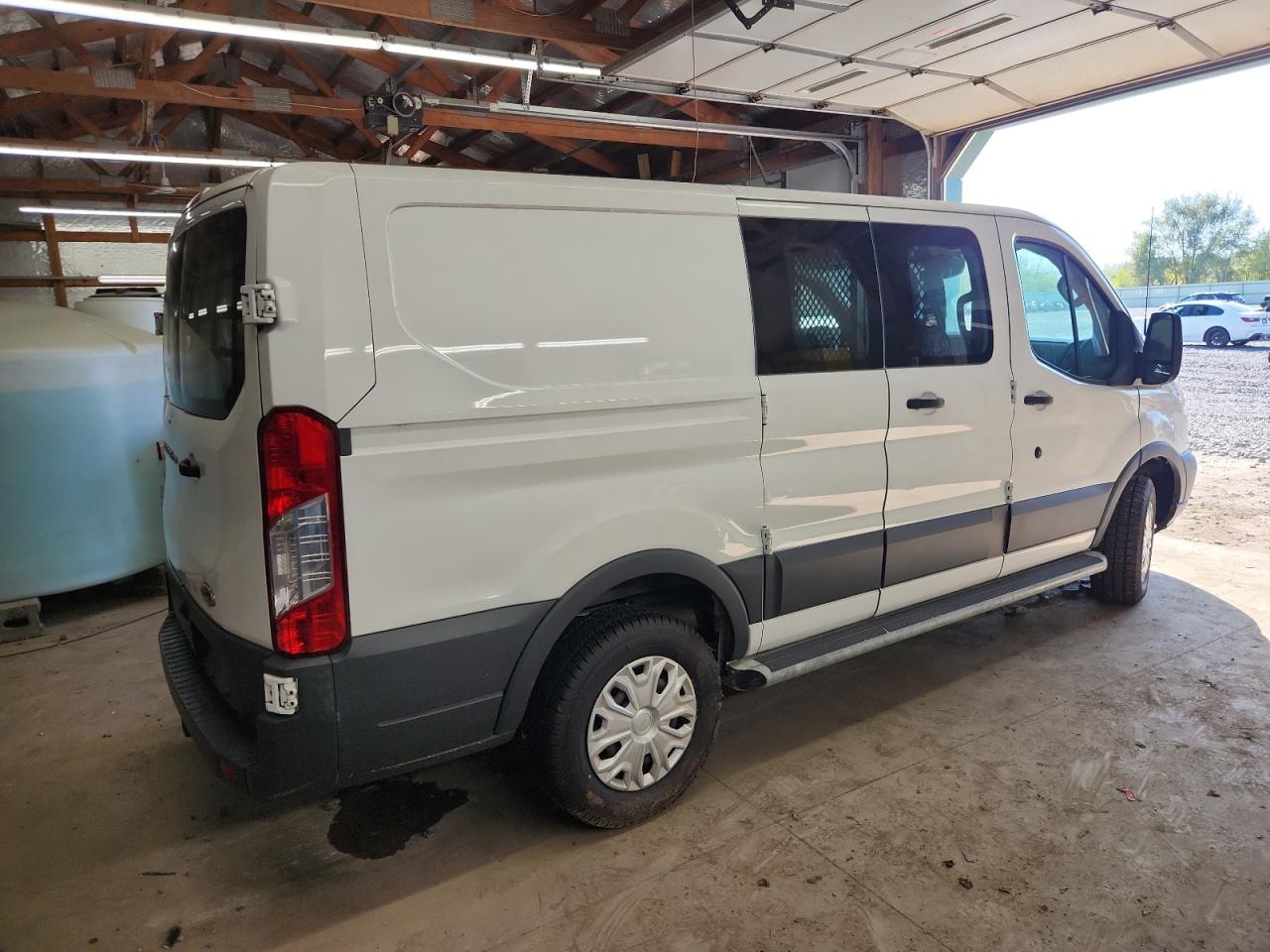 2018 FORD TRANSIT T-250 photo 3