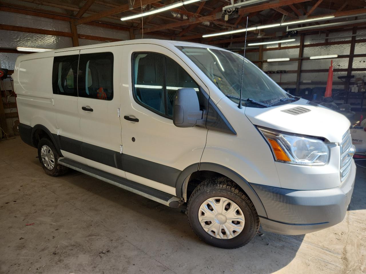 2018 FORD TRANSIT T-250 photo 4