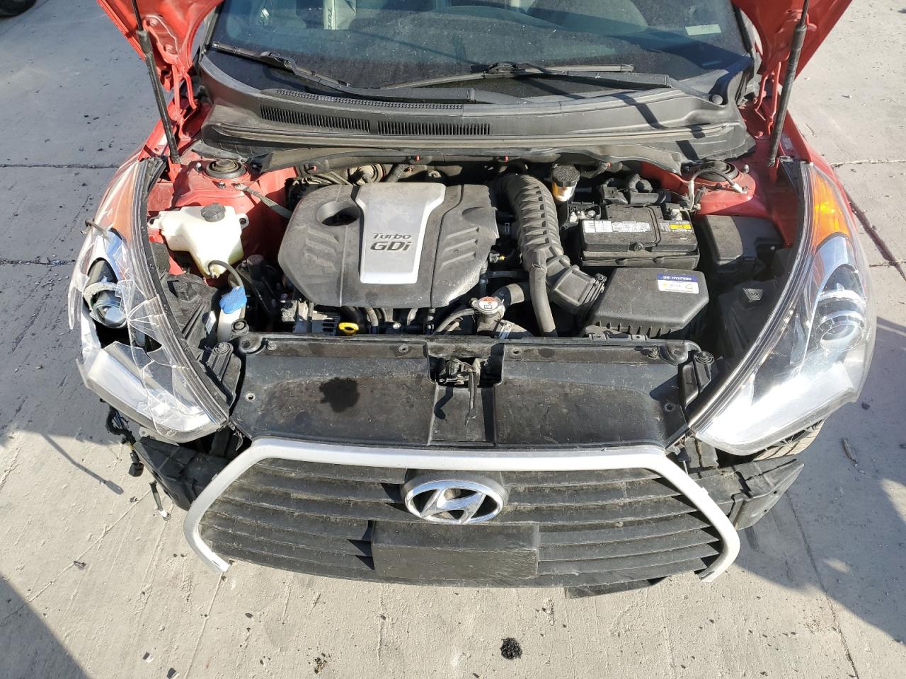 2016 HYUNDAI VELOSTER TURBO photo 31