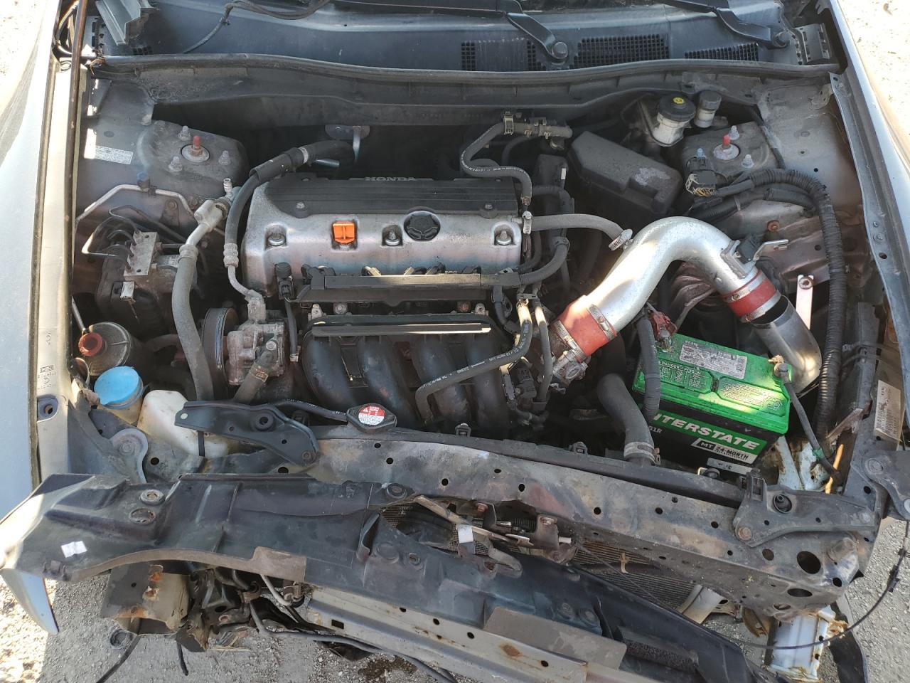 2010 HONDA ACCORD LX photo 11