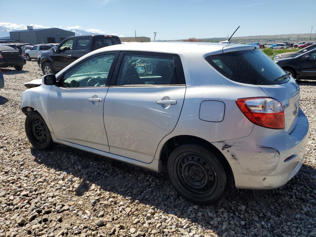 2009 TOYOTA COROLLA MATRIX photo 2