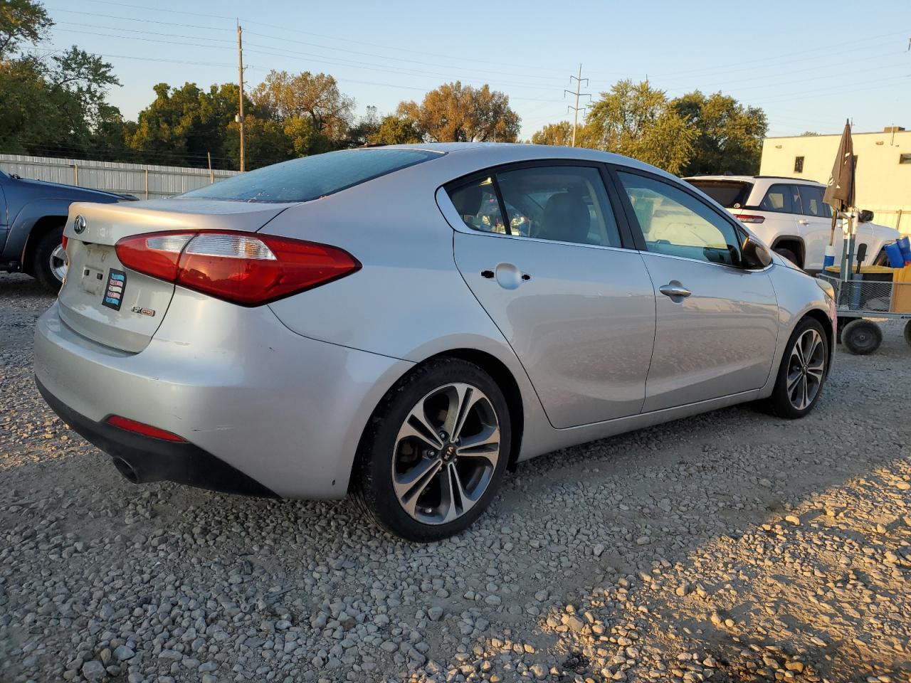 2015 KIA FORTE EX photo 5