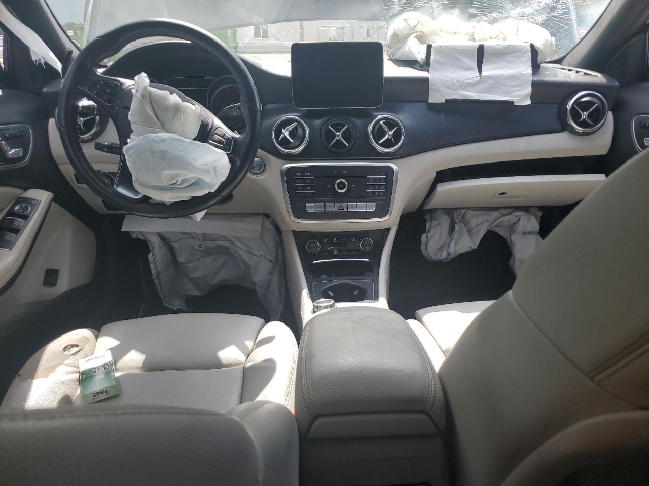 2019 MERCEDES-BENZ GLA 250 photo 15