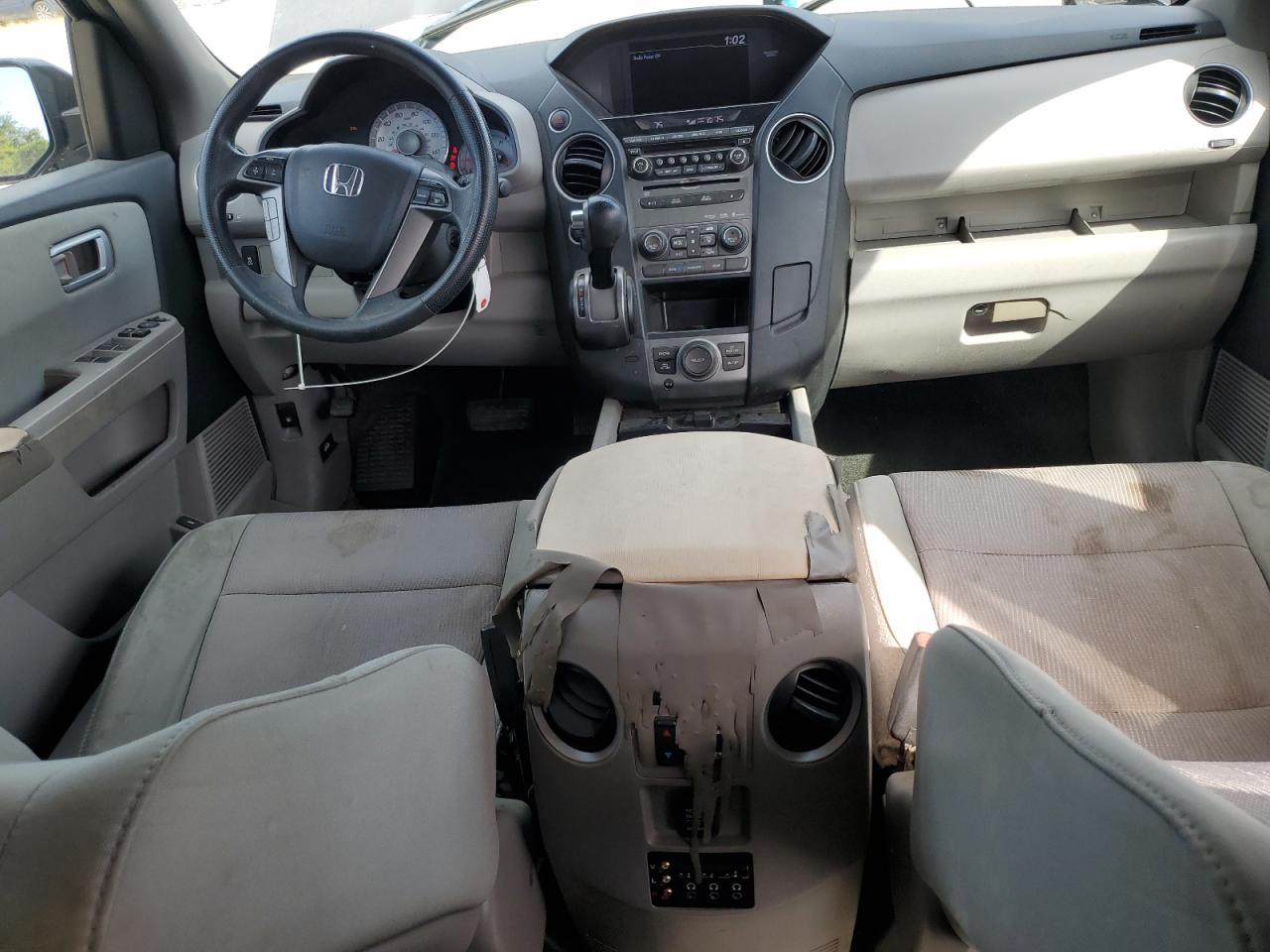2015 HONDA PILOT SE photo 8