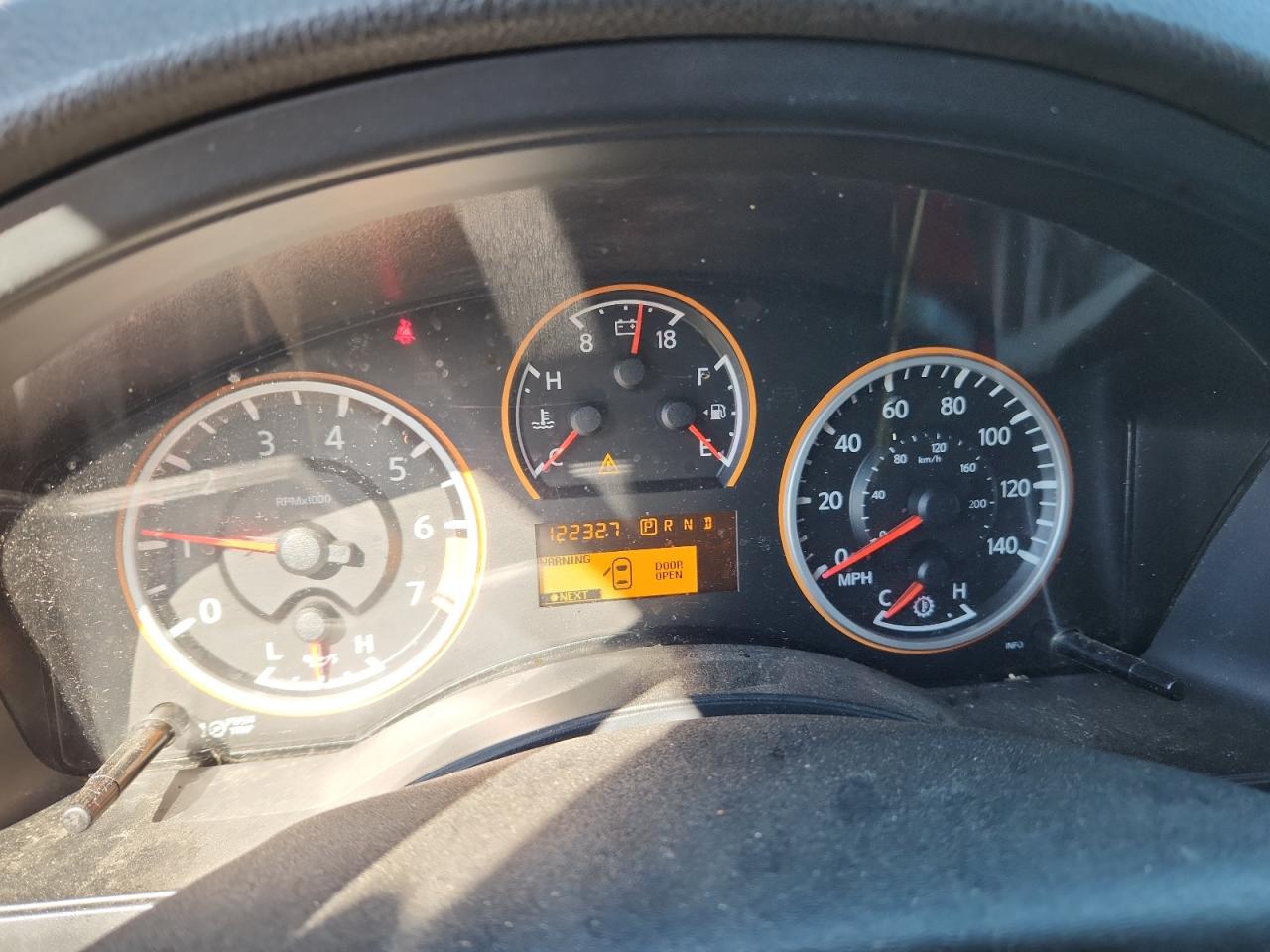 2014 NISSAN ARMADA SV photo 9
