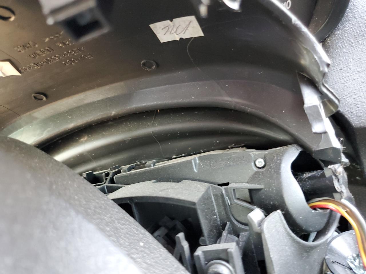 2016 FORD FIESTA S photo 17