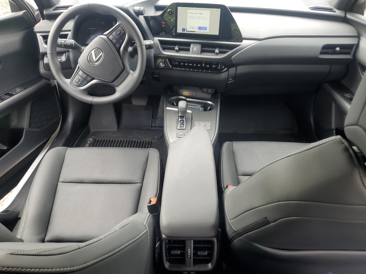 2025 LEXUS UX photo 8