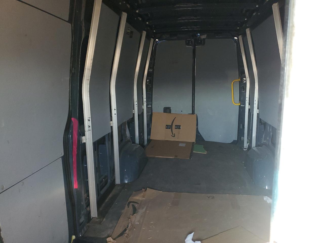 2019 MERCEDES-BENZ SPRINTER photo 19