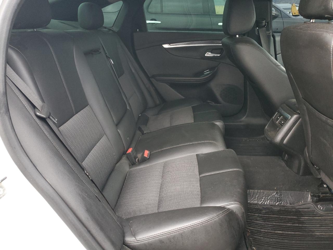 2018 CHEVROLET IMPALA LT photo 19