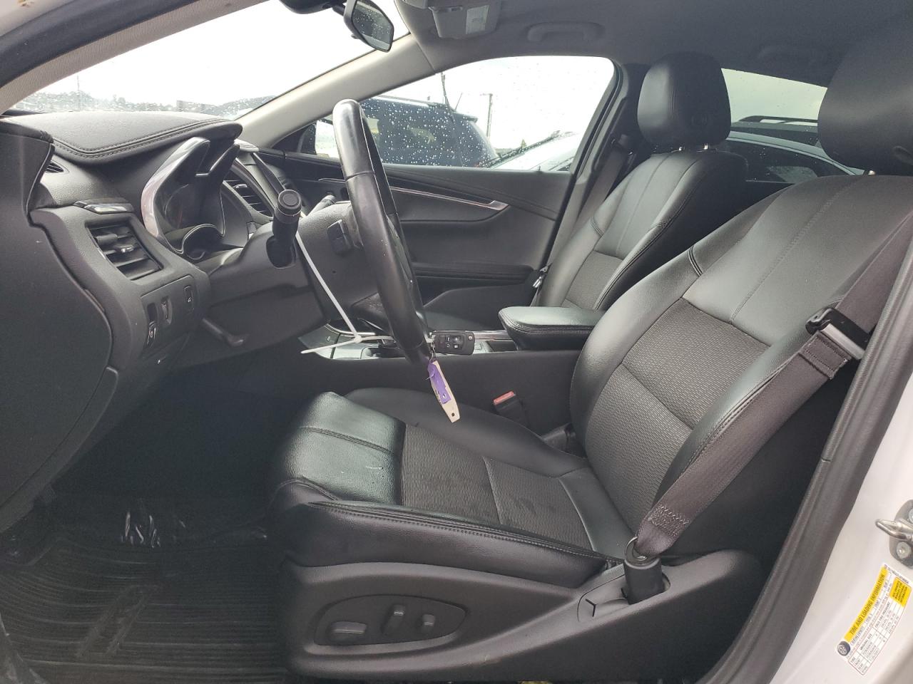 2018 CHEVROLET IMPALA LT photo 13