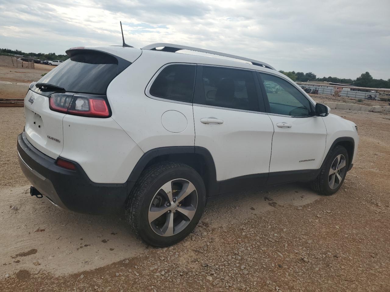 2021 JEEP CHEROKEE LIMITED photo 5