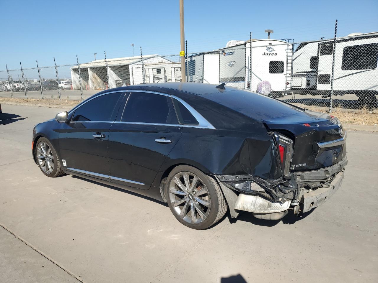 2014 CADILLAC XTS photo 2